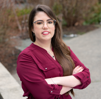 Dr. Karolina Valente