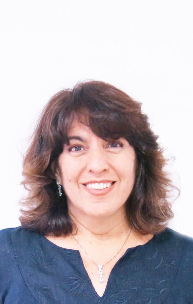 Claudia Cunha