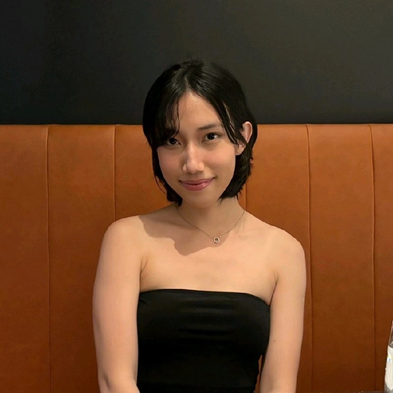 Elena Chin